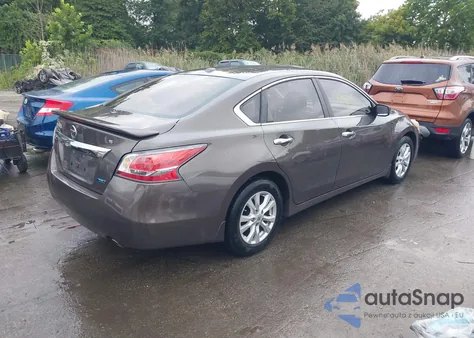 2014 Nissan Altima 2.5 S из США, поврежденный, VIN 1N4AL3AP2EN332174